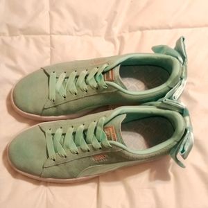 Puma Suede Turquoise Sneakers Women's Size 8.5